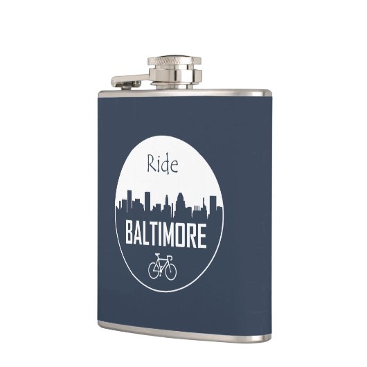 ボルチモアに乗る フラスク (左)