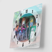 ボルチモア – ハッピーアワーインフェルズポイント スクエア壁時計 (傾斜)