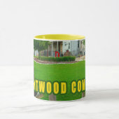 ボルティモアの緑の宇宙のBrentwoodのマグ マグカップ (中央)