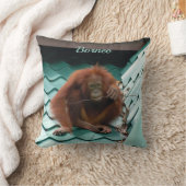 ボルネオ写真の屋根に野生のオランウータン猿 クッション (ブランケット)