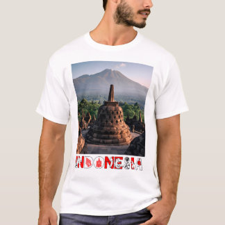 ボロブドゥールテンプル – インドネシアアート Tシャツ