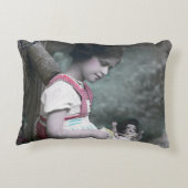 ボンアンネヴィンテージガールウィズドルル アクセントクッション (裏面)