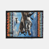 ボンバルディロクロコディロおもしろいトレンディーブイタリアンリンロット フリースブランケット (正面(横))