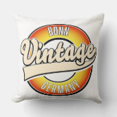 ボンヴィンテージスタイルロゴ クッション (正面)