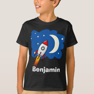 ボーイカラフルズロケット船宇宙銀河系と名前 Tシャツ