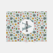 ボーイズかわいいブルーモンスターエイリアンモノグラムキッズ フリースブランケット (正面(横))