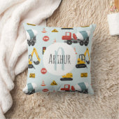 ボーイズかわいいブルー建築トランスポート&ネームキッズ クッション (ブランケット)