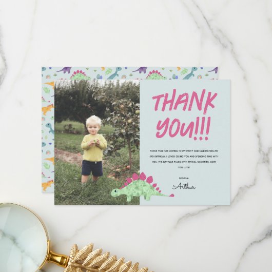 ボーイズかわいい青い恐竜ジャングル子供の誕生日 サンキューカード (正面/裏面インサイチュ)