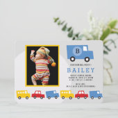 ボーイズカラフルトイズ輸送男の赤ちゃん写真誕生 案内状 (スタンド正面)