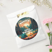 ボーイズキャンピングアドベンチャーバースデーパーティー フェイバーバッグ (封をした状態)