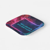 ボーイズパーソナライズされたビデオゲームネオン誕生日パーティー ペーパープレート (傾斜あり)