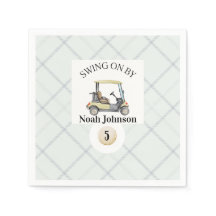 ボーイズフィフス誕生日パー・ティー・ゴルフでスイングオン