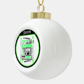 ボーイズホッケー用語ネオンパーソナライズされたグリーン セラミックボールオーナメント (右)