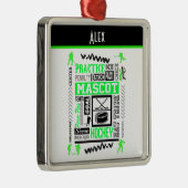 ボーイズホッケー用語ネオンパーソナライズされたグリーン メタルオーナメント (右)