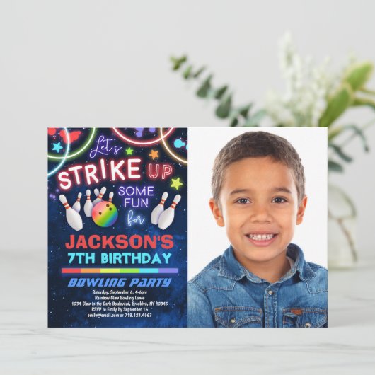 ボーイズボーリング誕生日パーティフォト招待状 招待状 (スタンド正面)