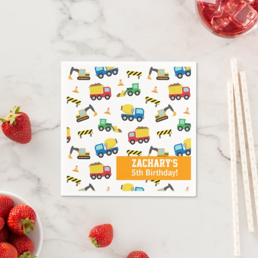 ボーイズ建築車パターンバースデーパーティー スタンダードカクテルナプキン (インサイチュ)