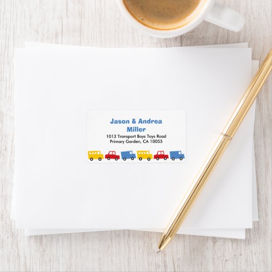 ボーイズ玩具カラフル輸送車のバストラックアドレス ラベル (インサイチュ)
