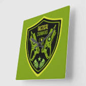 ボーイズ玩具ダーツガンバトル スクエア壁時計 (傾斜)