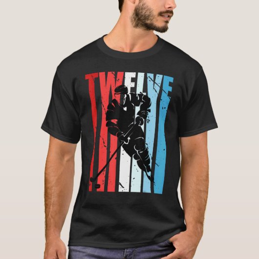 ボーイズ・アイスホッケー12誕生日選手やる気を起こさせる Tシャツ (正面)