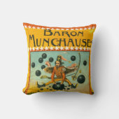 ボーイパーソナライズされたズルームサーカス飛んでいるマン クッション (正面)