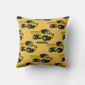 ボーイパーソナライズされたズルームYELLOWダンプトラック クッション (裏面)