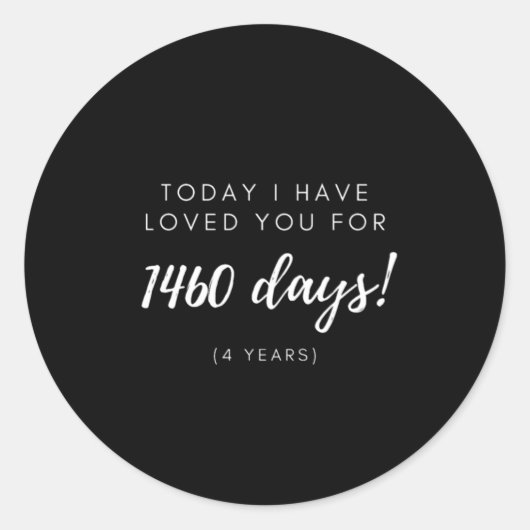 ボーイフレンドの4周年記念ギフト ラウンドシール (正面)