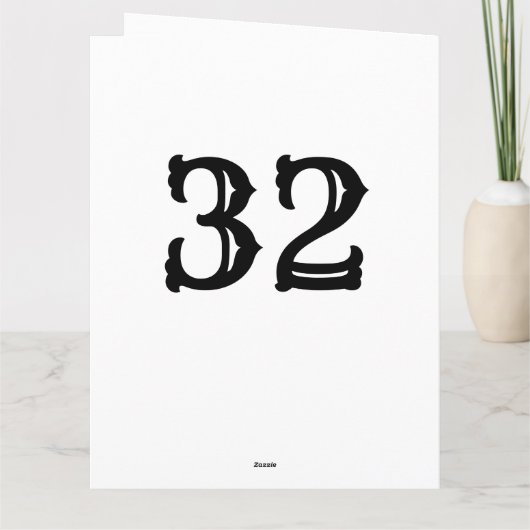 ボーイフレンドまたはパートナーに32番目の誕生日カードをお届けします。 カード (裏面)