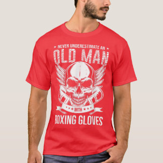 ボーイングGlを持つ老人を過小評価しない Tシャツ