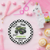 ボーズグリーンモンスタートラック誕生日 ペーパープレート (パーティー)