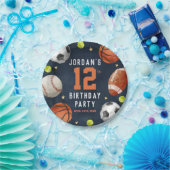 ボーズスポーツテーマオレンジネイビーバースデーパーティー ペーパープレート (パーティー)