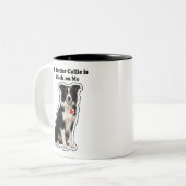 ボーダーコリーがくっついて離れない 犬好きグッズ ツートーンマグカップ (正面左)