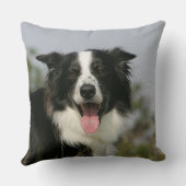 ボーダーコリーの喘ぐHeadshot 1 クッション (裏面)