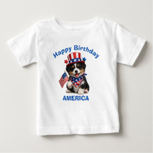 ボーダーコリーの子犬 (2歳) 愛国心あふれる子供用Tシャツ ベビーTシャツ