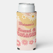 ボーッとし婚約したてグルーヴなデイジーバチェロレッテ スリム缶クーラー (Seltzer正面)