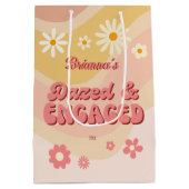 ボーッとグルーヴ婚約したィーなレトロデイジーバチェロレッテ ミディアムペーパーバッグ (裏面)