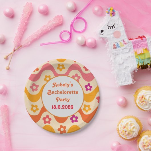 ボーッ婚約したドとレトロ70年代バチェロレッテ ペーパープレート (パーティー)