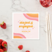 ボーッ婚約したド&グルービーピンク&オレンジバチェロレッテ スタンダードカクテルナプキン (インサイチュ)