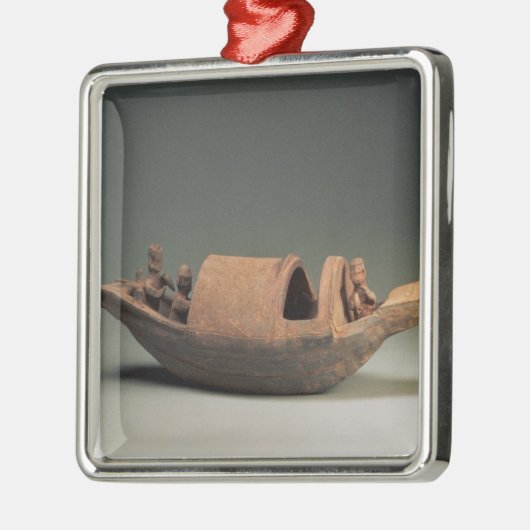ボートおよび乗組員の墓人工物 メタルオーナメント (左)