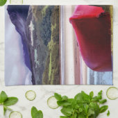 ボートと山の風景 キッチンタオル (折り畳み)