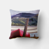 ボートと山の風景 クッション (裏面)