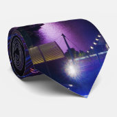 ボートのクウェイシンガポール都市スカイラインの花火ショー ネクタイ (ロール)