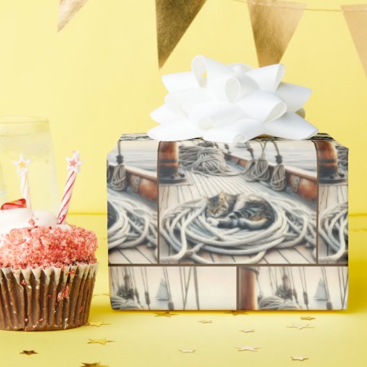 ボートのロープで眠るタビー猫 ラッピングペーパー (誕生日パーティー)