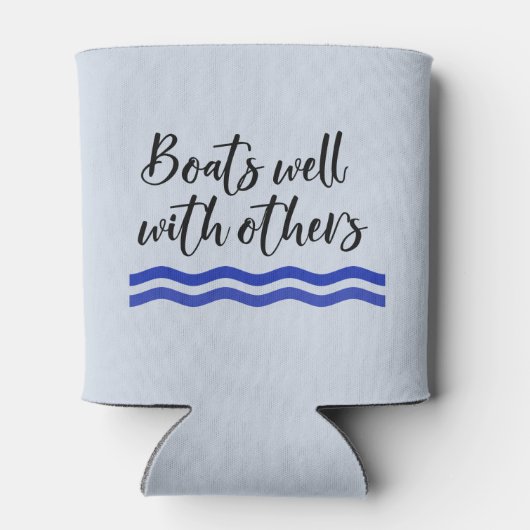 ボートは他の波と一緒に湖ビーチ 缶クーラー (裏面)