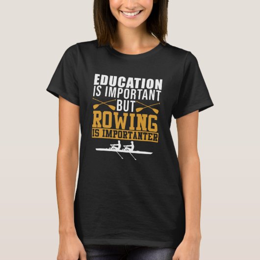 ボートは重要なボートのローワーグラフィック Tシャツ (正面)