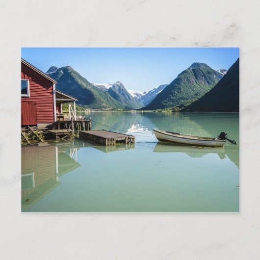 ボートハウスと山とフィヨルド風景 ポストカード (正面)