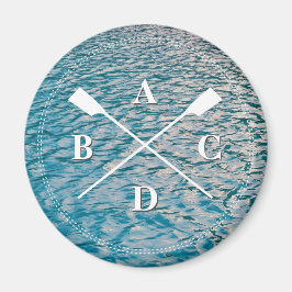 ボート交差したオールのモノグラムイニシャル水 マグネット