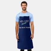 ボート名 ナビゲーション キッチン ウェルカムオンボード エプロン (着用した状態)