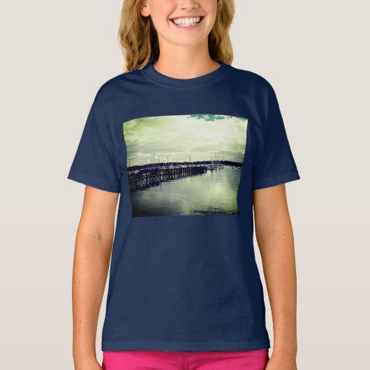 ボート波止場 Tシャツ (正面)