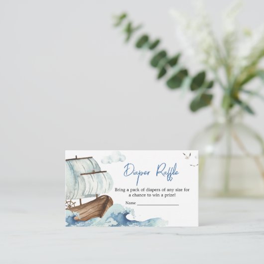 ボート航海の赤ちゃんシャワーおむつラッフル エンクロージャーカード (スタンド正面)