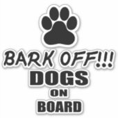 ボード上の犬の樹皮 – ビニールカーのシール – 車のデカール シール (正面)